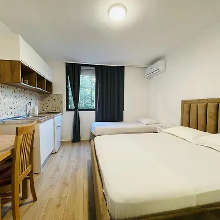 Apartment Urban Life Tirana- &